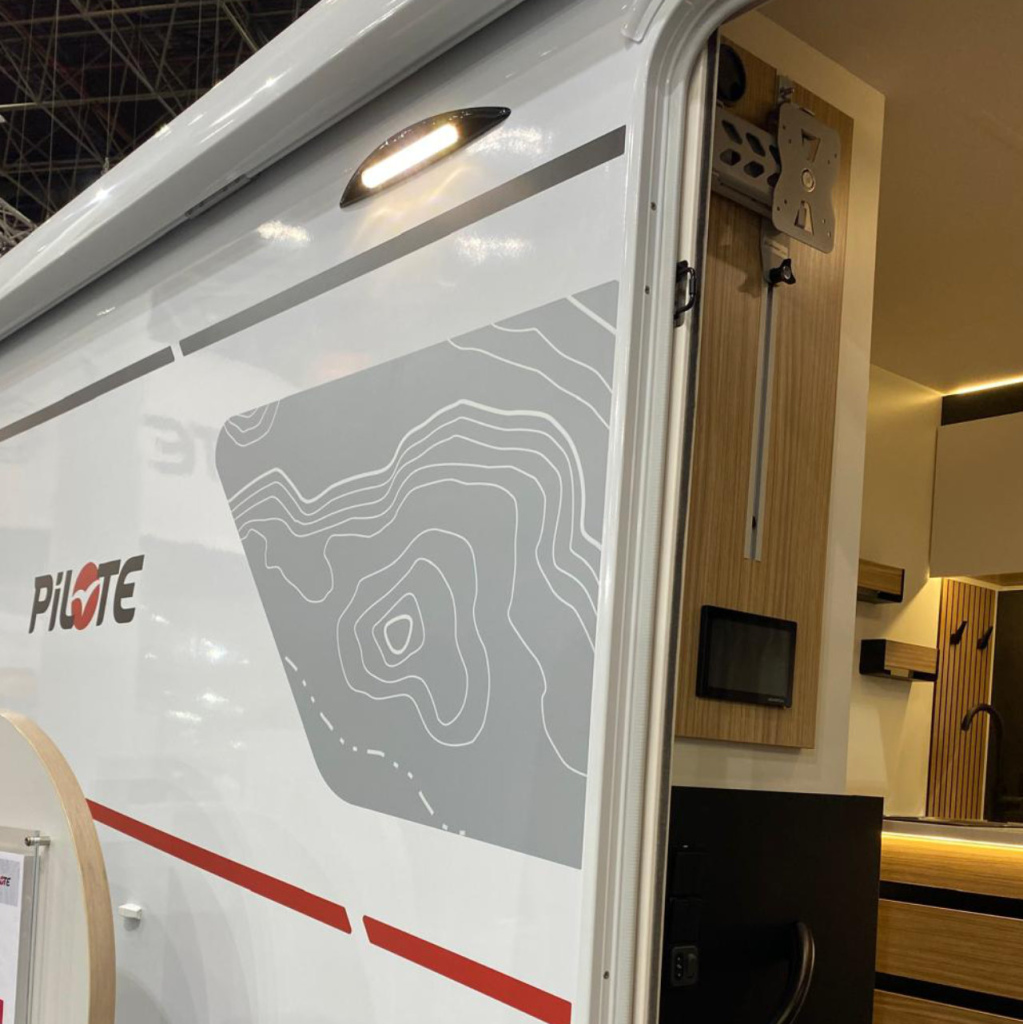 BBAtechniek - Rome B LED voortent / luifellamp 12V 5W zwart (1x)