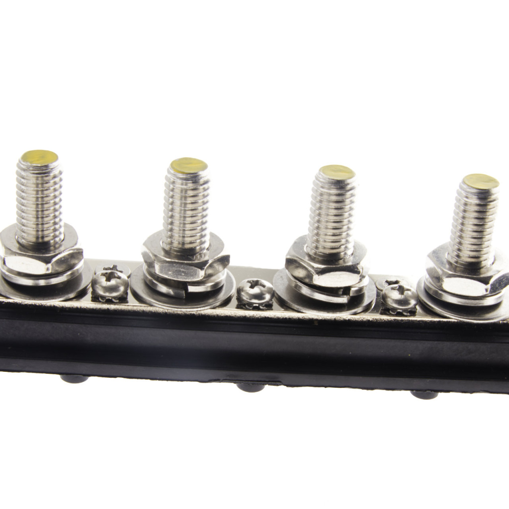 BBAtechniek - DC verdeelrail 4x M10 + 3x M4 zwart (1x)