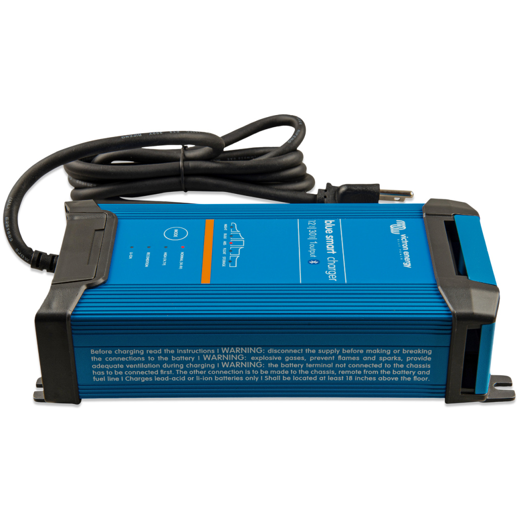 BBAtechniek - Victron Blue Smart IP22 acculader 12/30 -1 (1x)