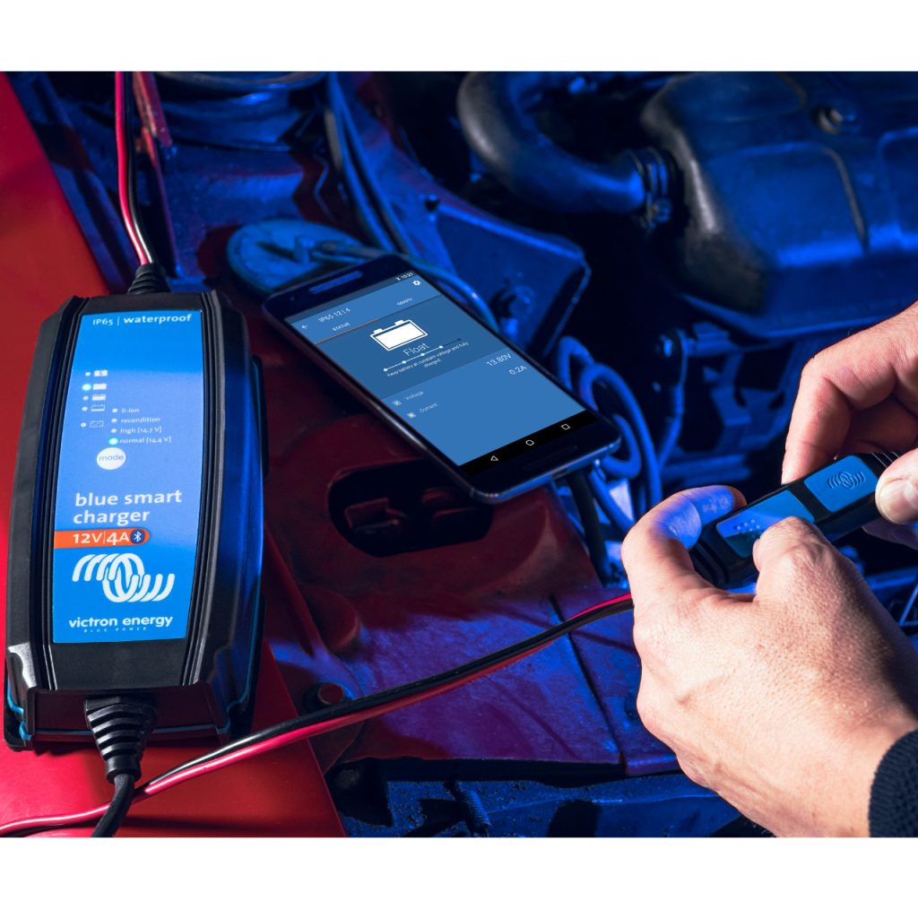 BBAtechniek - Victron Blue Smart IP65 acculader 12/7-1 (1x)