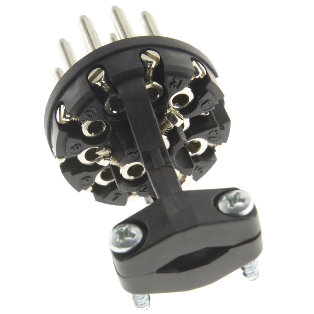 BBAtechniek - Stekker Jeager met isolatie 13-polig (1x)